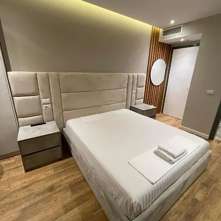 Vila Guza Quarto em Acomodações Particulares Tirana